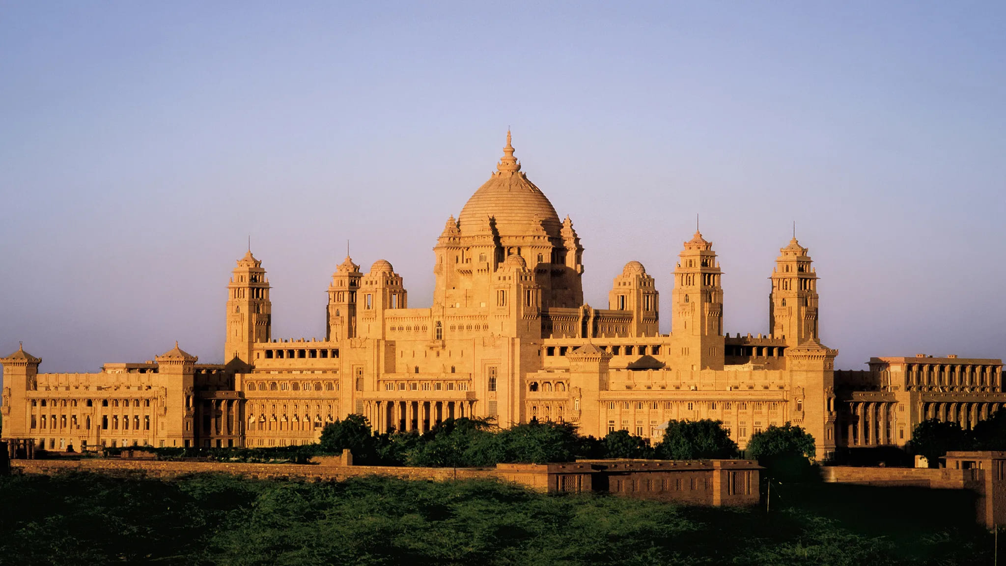 indian-sandstone-sculpture