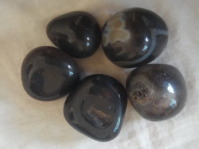 Black Onyx Polished Pebbles