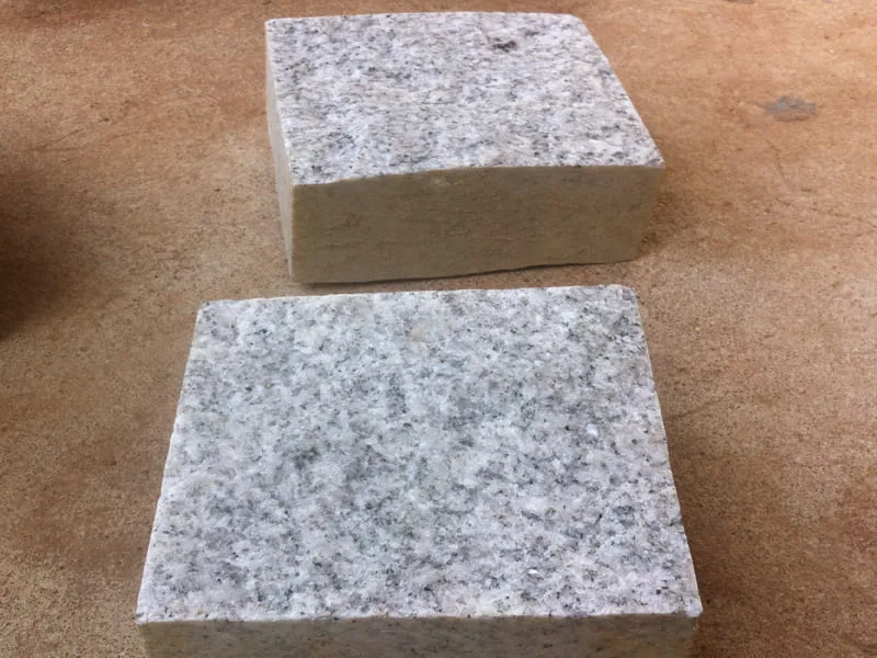 p-white-grey-silver-granite-cubes-top-surface-flamed-finish-side-machine-cut-edge-cobbles-pavement-outdoor-landscaping-stones