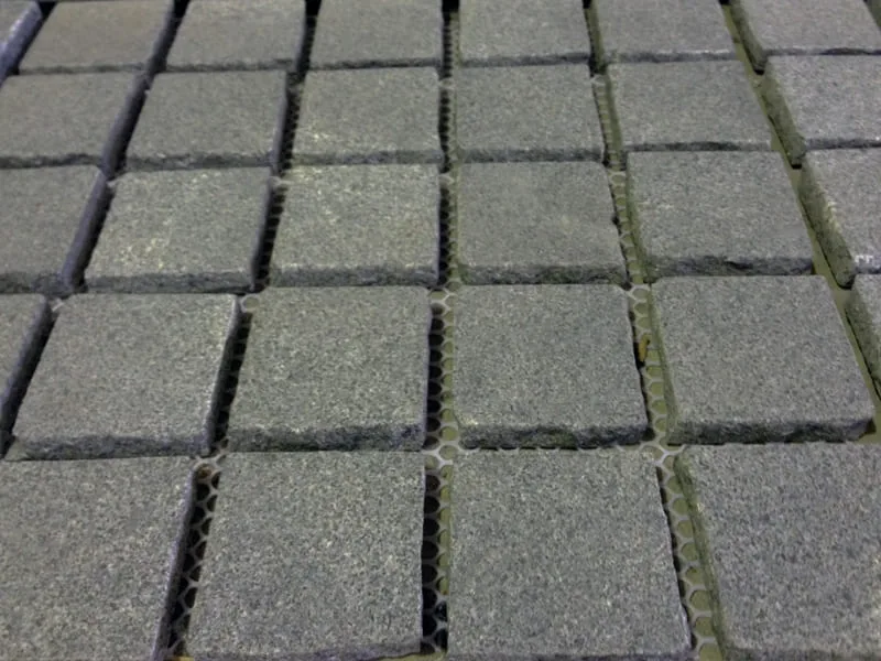 flamed finish black basalt cobble stones mosaic pavement landscaping stones