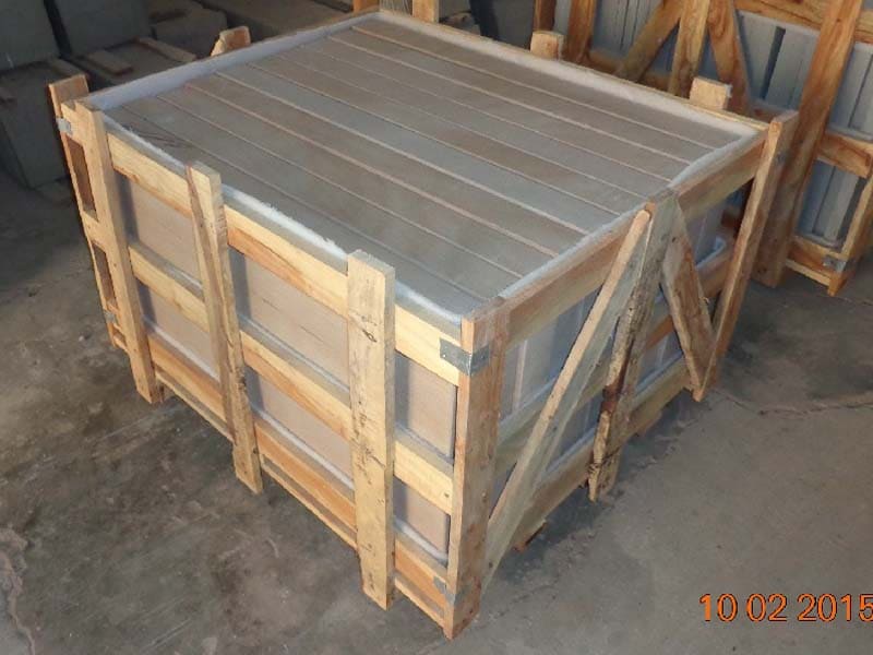 wood-land-sandstone-foot-step-paver-customized-packing-in-wooden-crate-for-exports