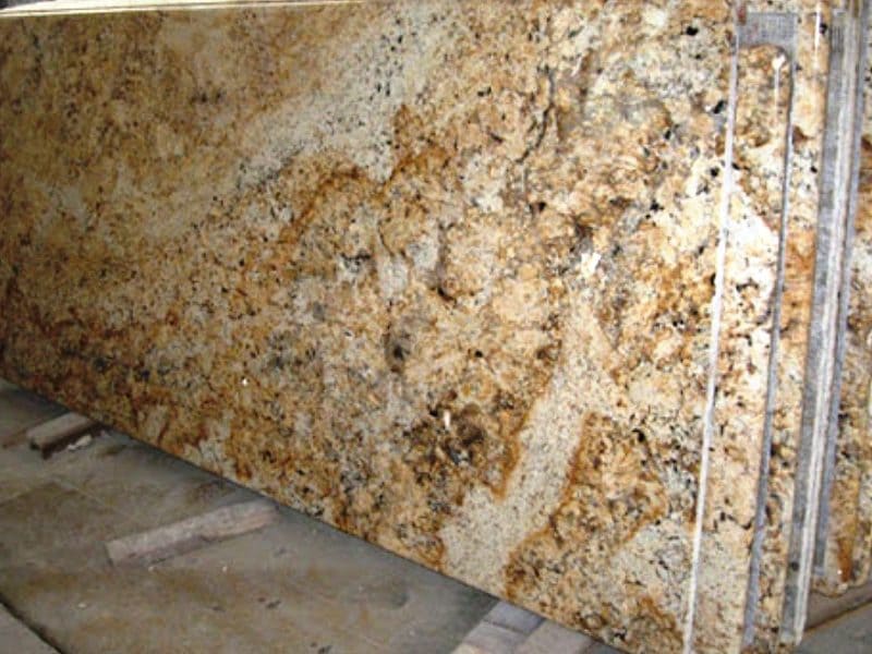 alaska-gold-granite-gangsaw-size-polished-slabs