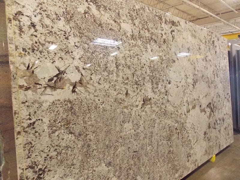 alaska-white-granite-gangsaw-size-polished-slab