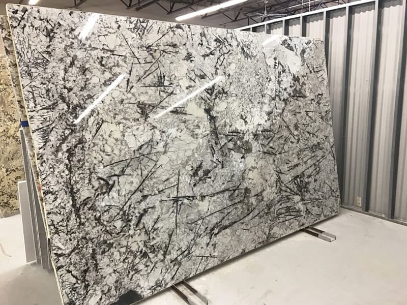 alpine-white-color-granite-gangsaw-slabs-supplier