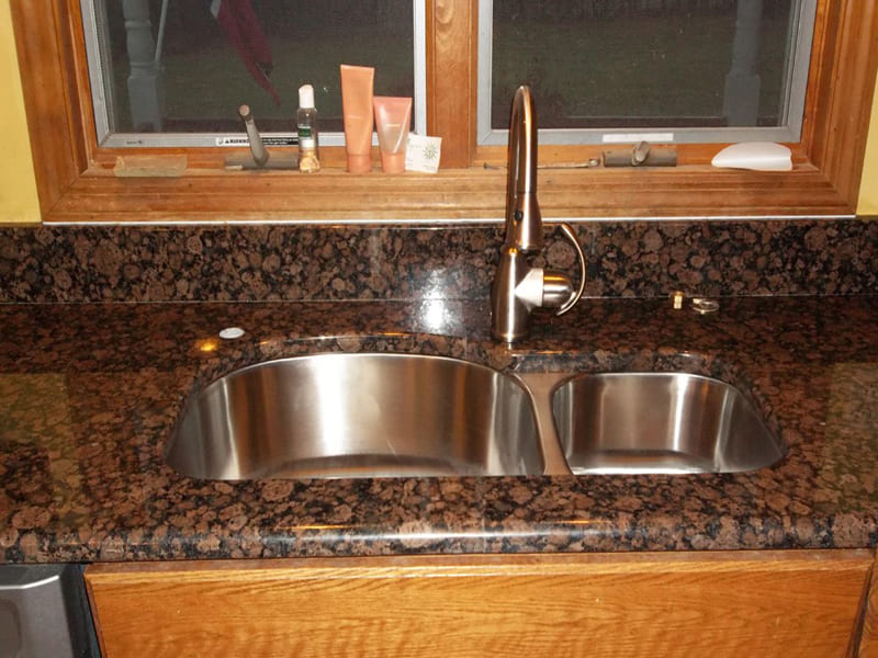 baltic-brown-granite-kitchen-vanity-top