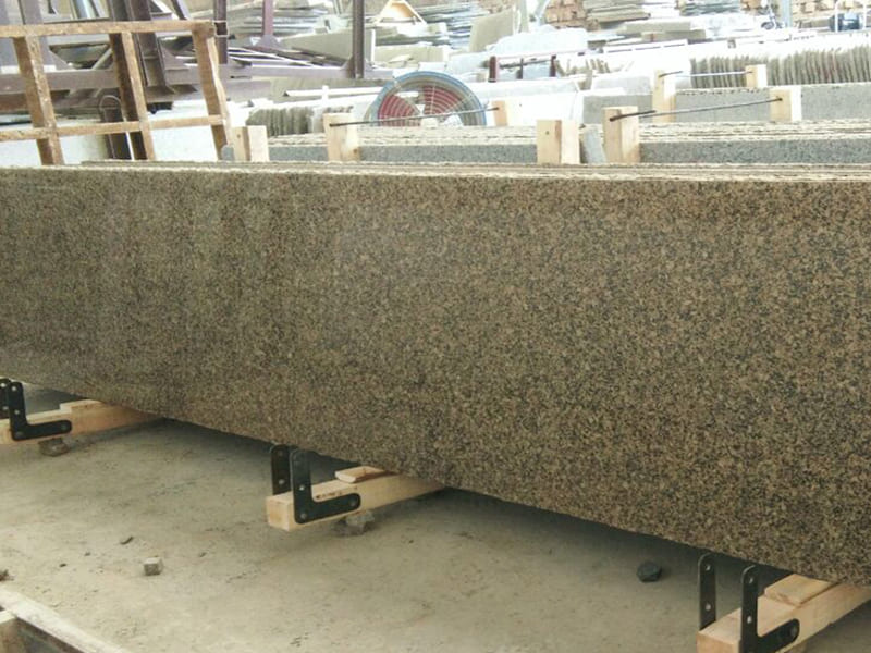 merry-gold-granite-cutter-size-polished-slabs