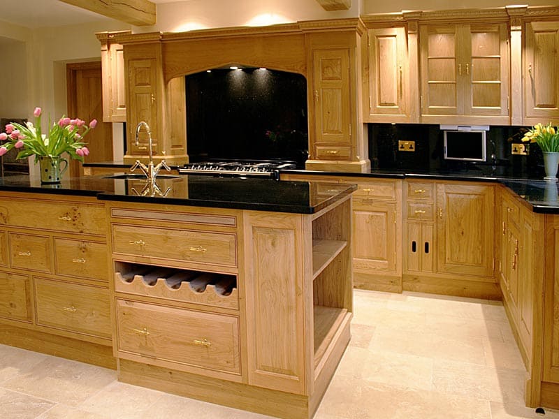 absolute_black_granite_kitchen_counter_tops
