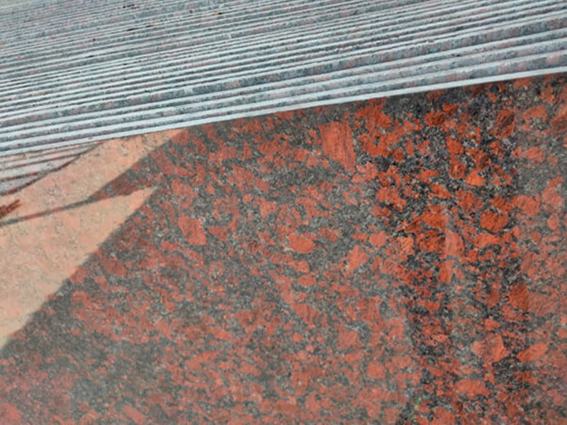 tumkur-purphery-red-granite-polished-slabs