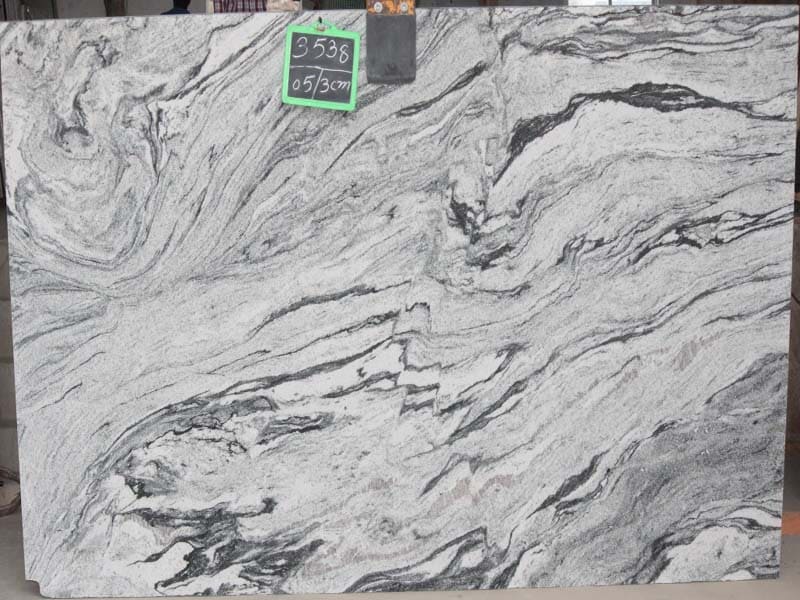 viscous-white-granite-gangsaw-size-polished-slabs