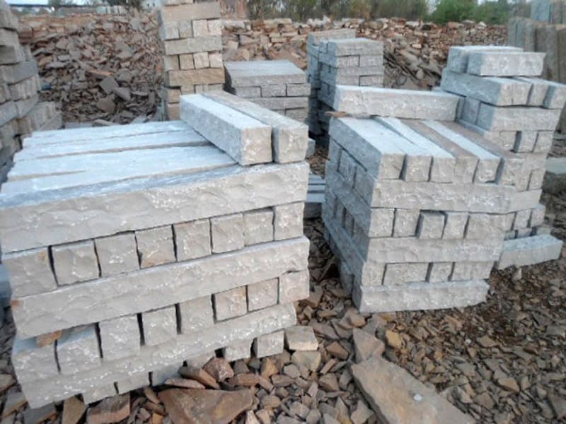 kandla-grey-sandstone-palisades