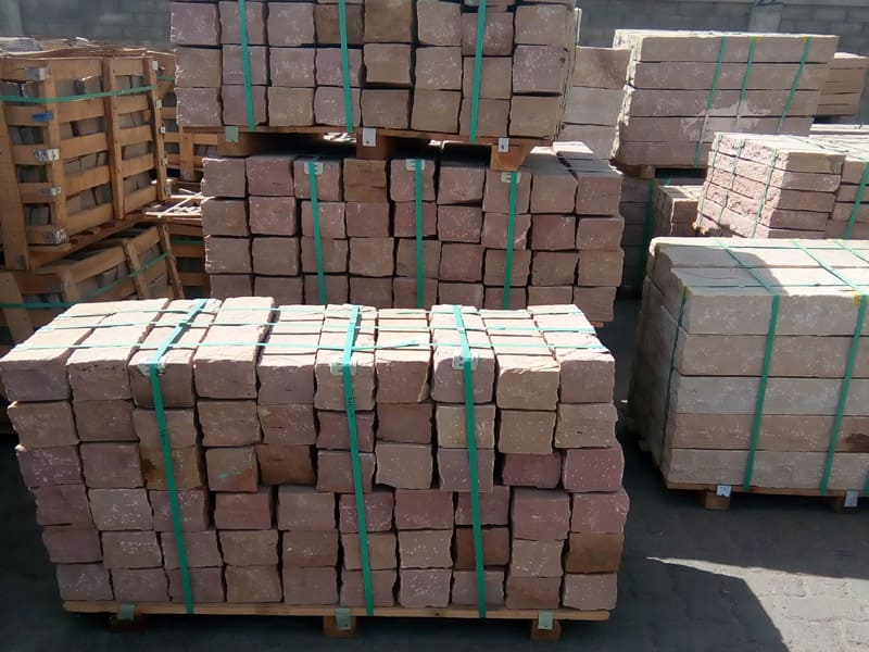 pink-mint-sandstone-garden-paving-palisades