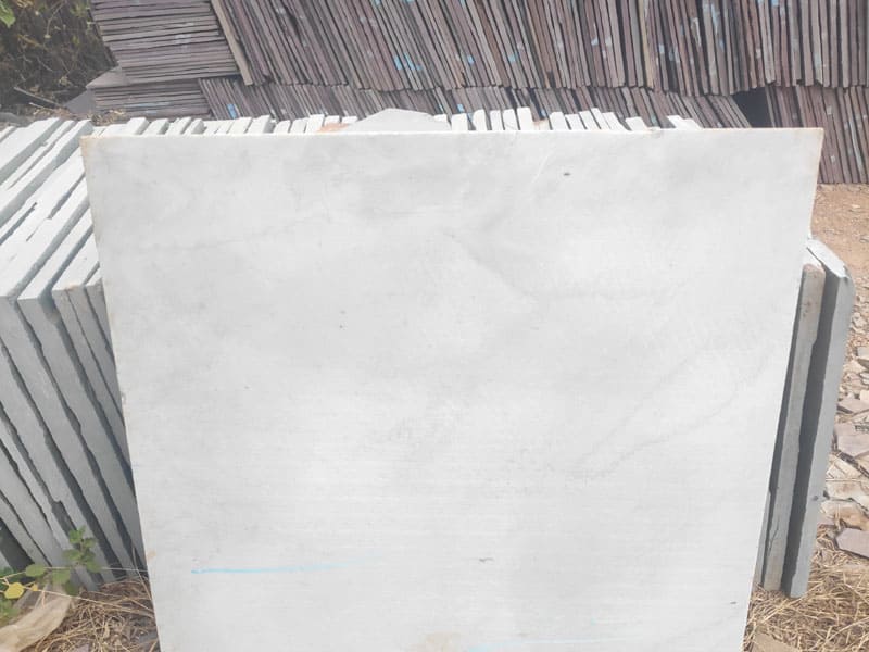 white-limestone-honed-finish-surface-cut-to-size-tiles