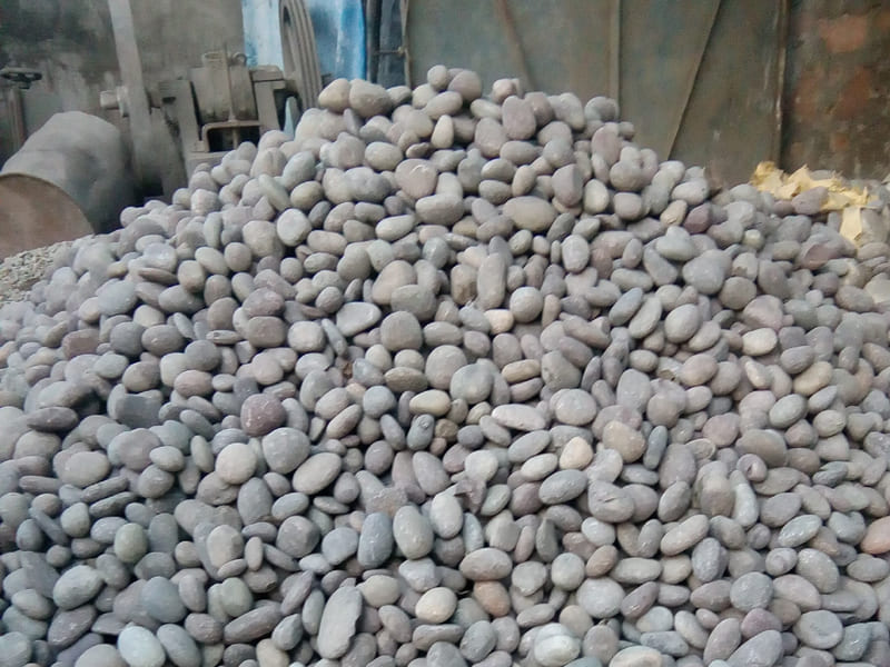 red-natural-river-pebbles-outdoor-landscaping-decorative-outdoor-indoor-garden-stones