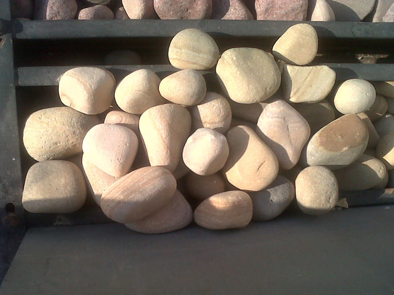 teak-jumbo-big-boulder-size-tumbled-sandstone-indian-pebbles-bulk-packing-stones