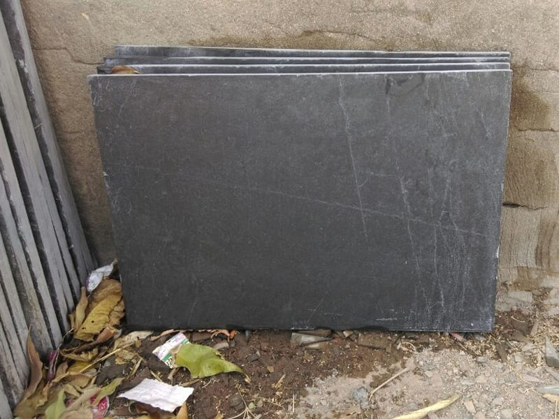 dark-black-honed-finish-calibrated-slate-wall-tiles